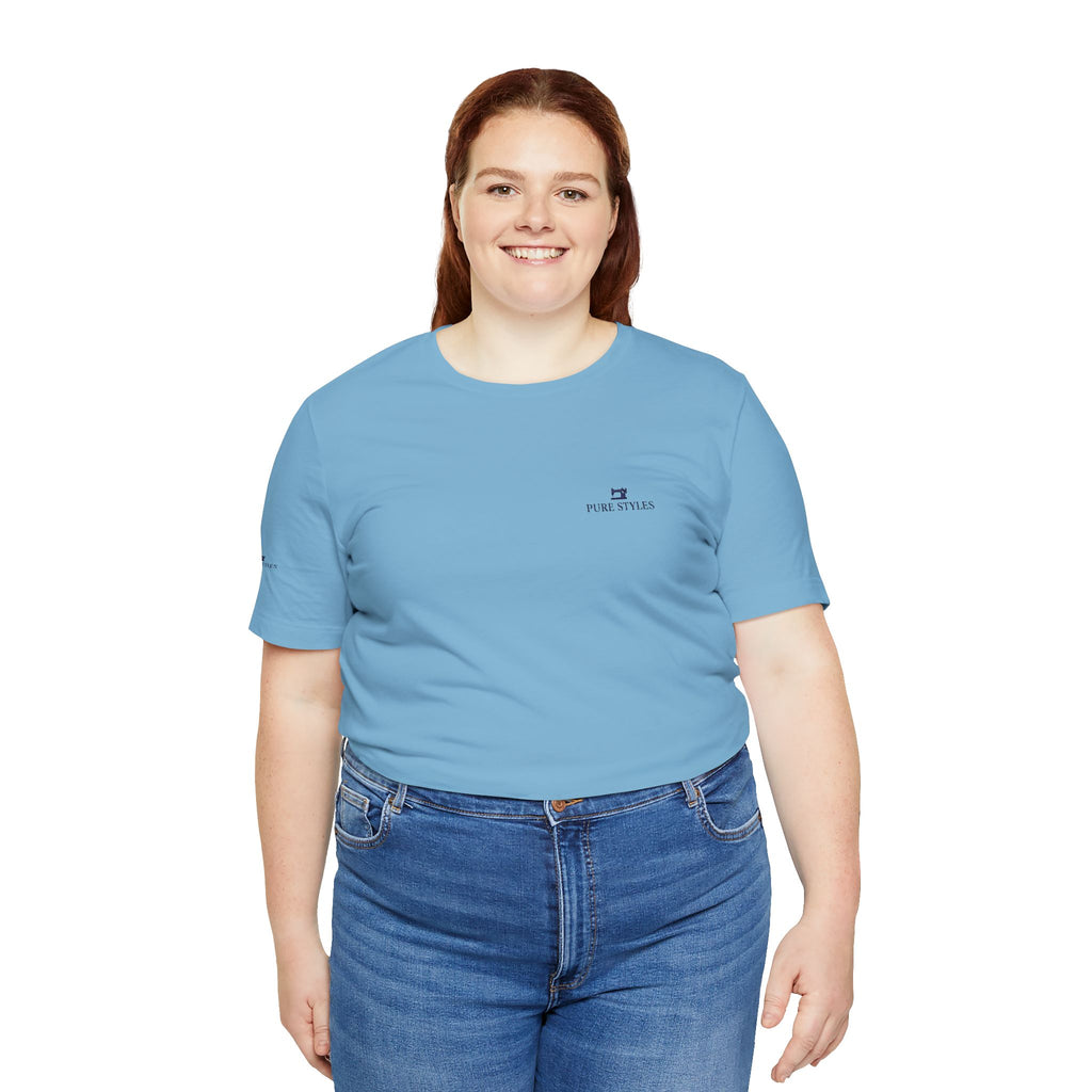 Casual Unisex Tee - Minimalist Style for Everyday Comfort, Great for Gifts, Summer Outfits, and Casual Wear
