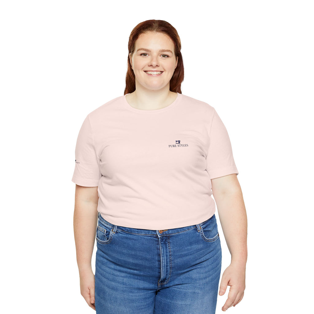 Casual Unisex Tee - Minimalist Style for Everyday Comfort, Great for Gifts, Summer Outfits, and Casual Wear